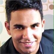 Profesor de Diseño de interiores a estudiantes universitarios